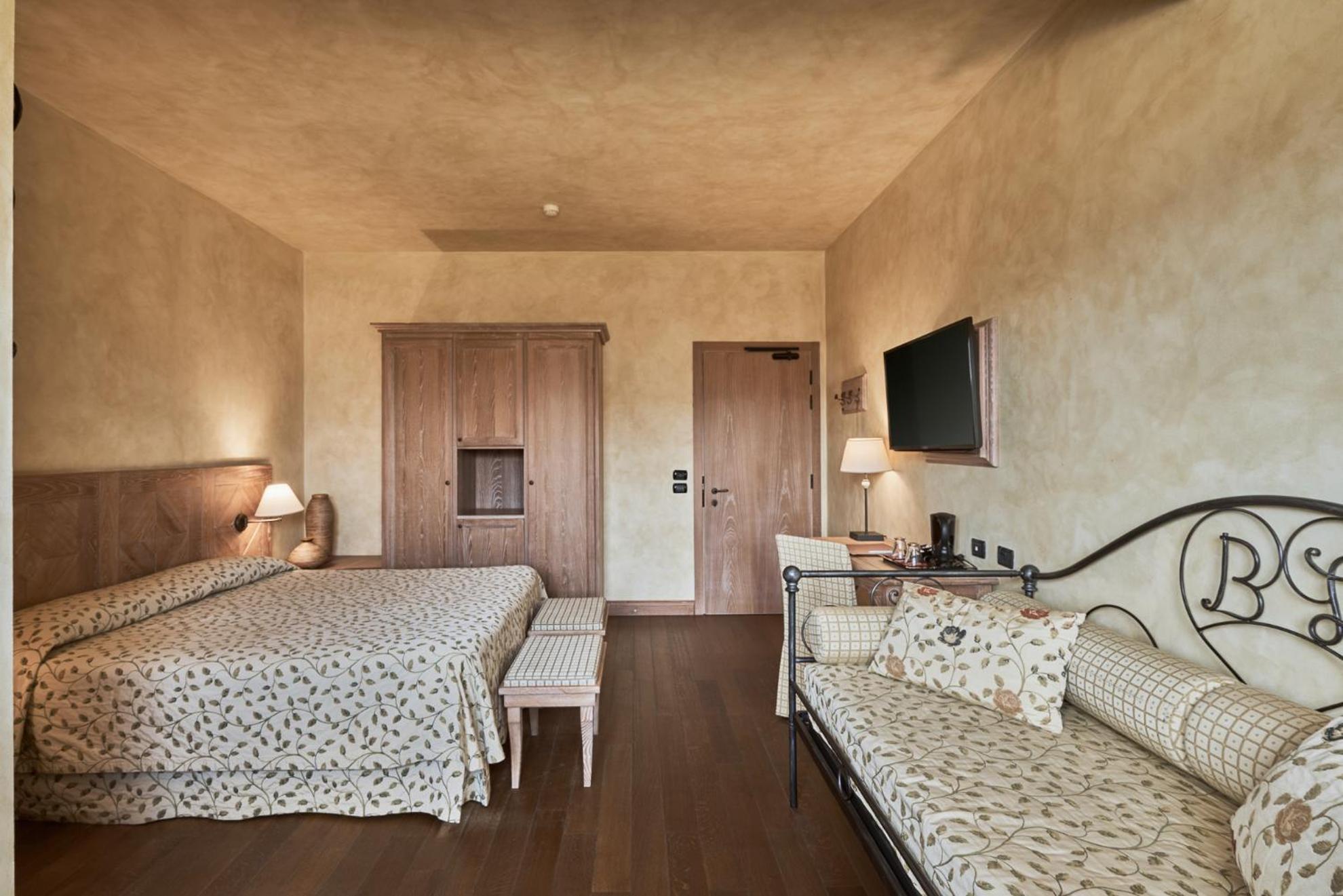 Hotel Borgo Lanciano à Castelraimondo Extérieur photo