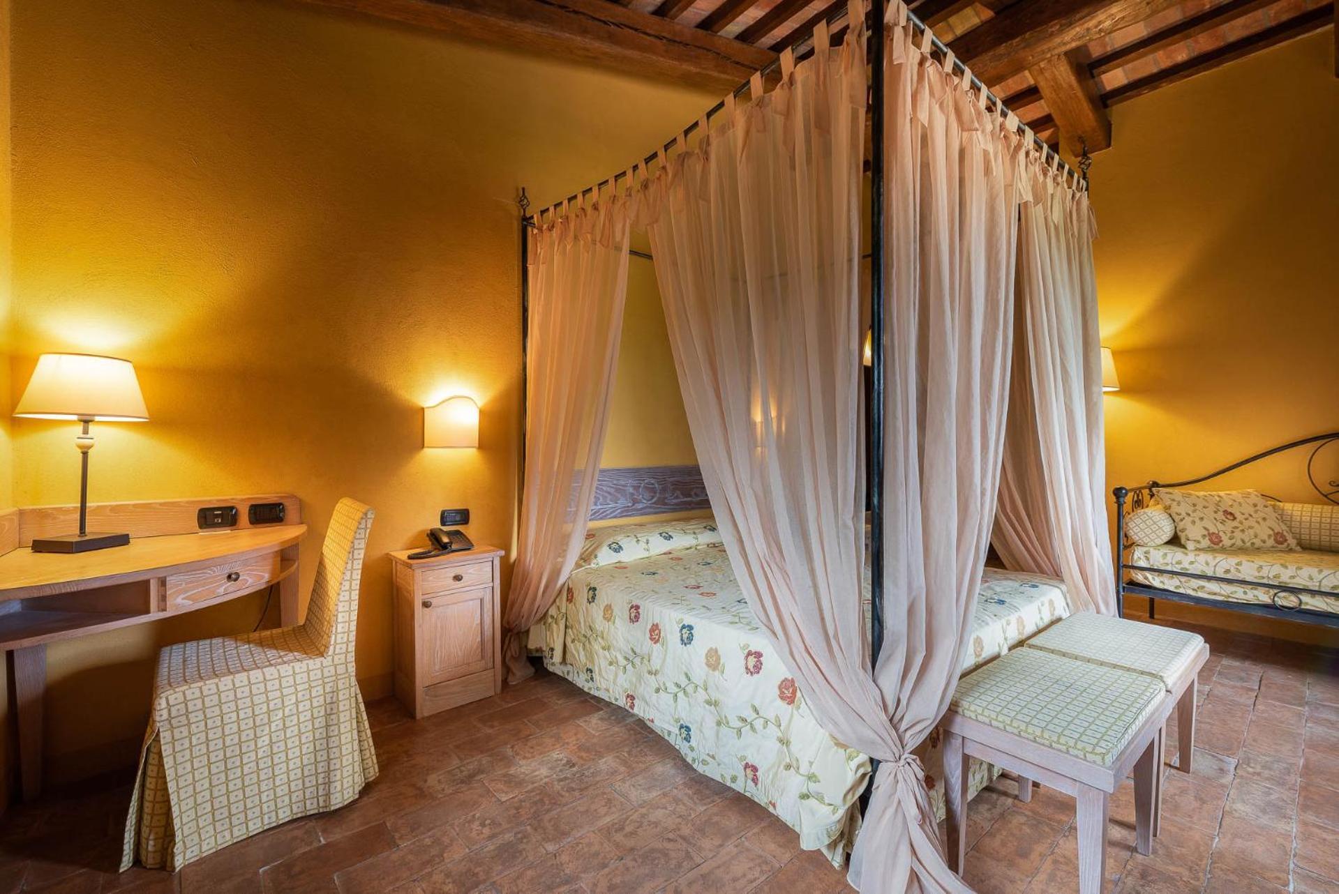 Hotel Borgo Lanciano à Castelraimondo Extérieur photo
